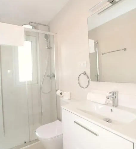 Notel Club - Puertochico * サンタンデール